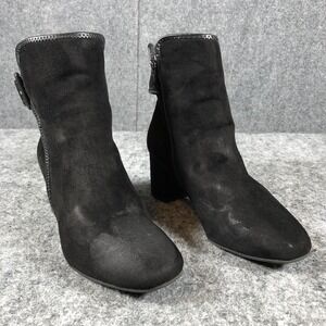 White Mountain Women's 9.5 Black Suede Callawa Block Heel‎ Ankle Boots